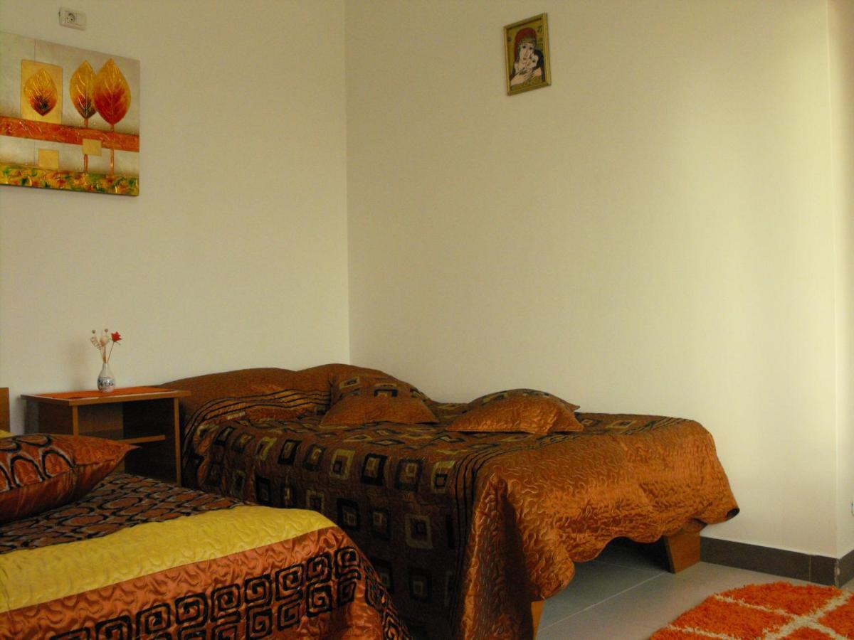 Casa Rustica Apart & Rooms Cîmpineanca Exterior foto